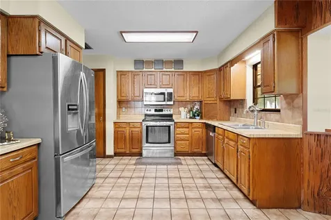 8284 County Road 209 Wildwood FL 34785