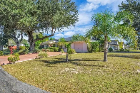 105 Owen Circle S Auburndale FL 33823