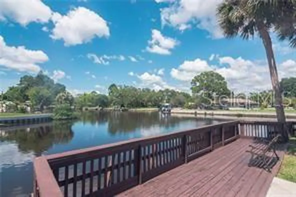 9105 Tudor Drive Tampa FL 33615