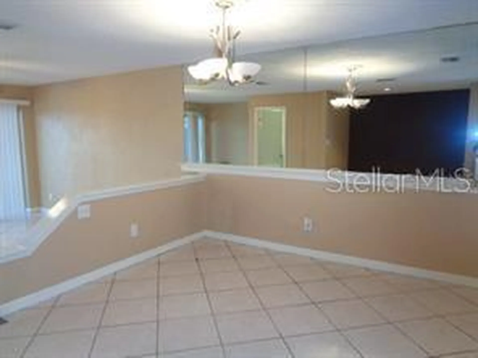 9105 Tudor Drive Tampa FL 33615