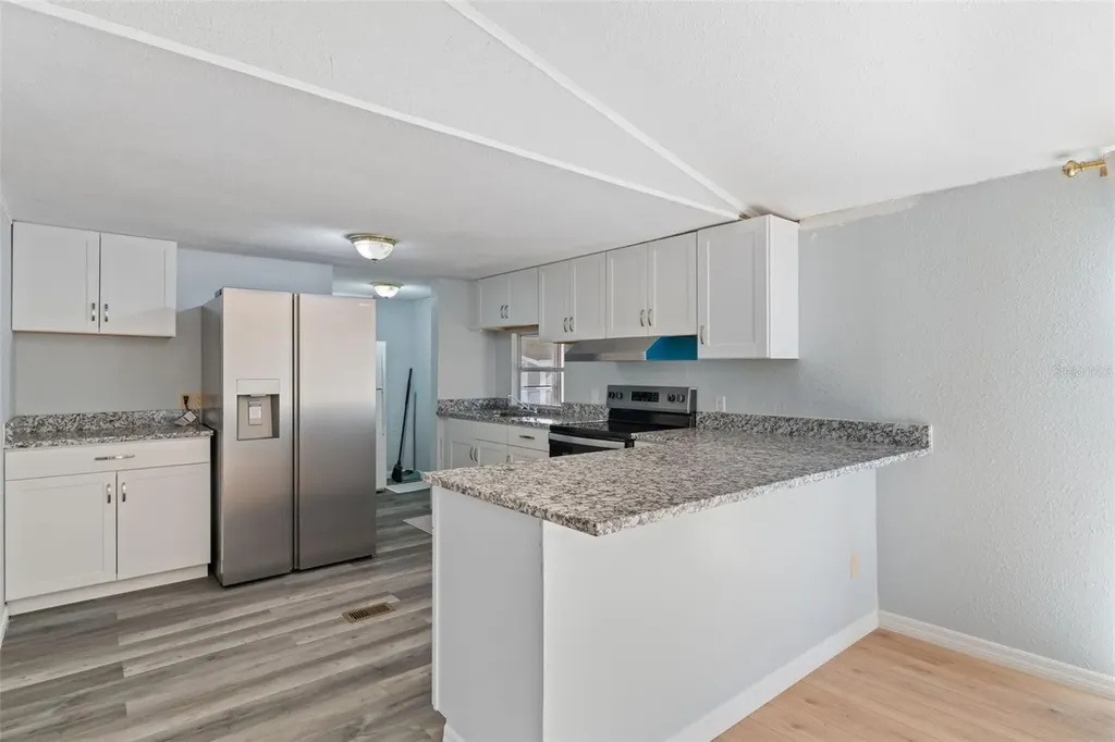 1696 E Naperville Lane Hernando FL 34442