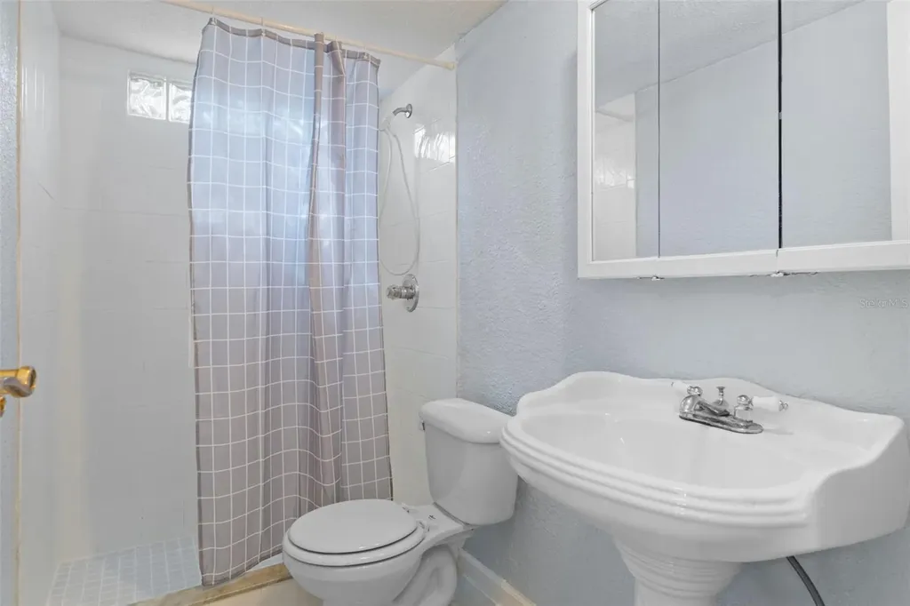 1696 E Naperville Lane Hernando FL 34442