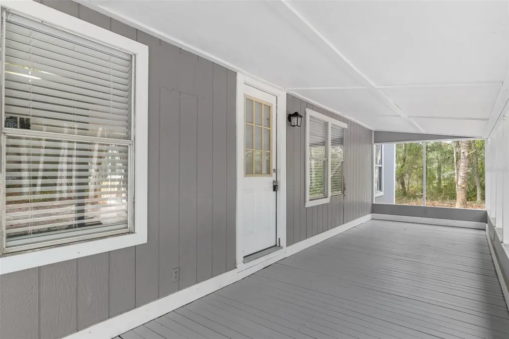 1696 E Naperville Lane Hernando FL 34442