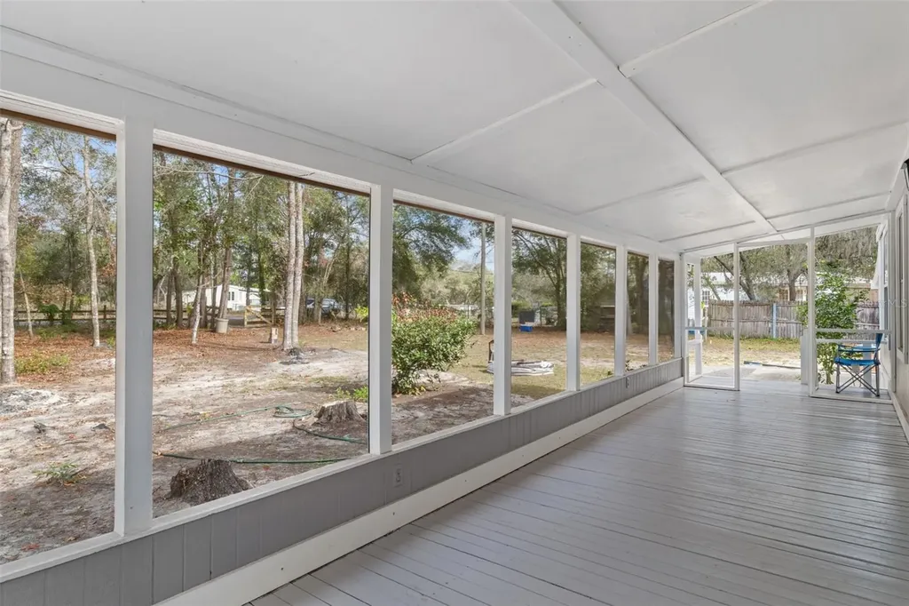 1696 E Naperville Lane Hernando FL 34442