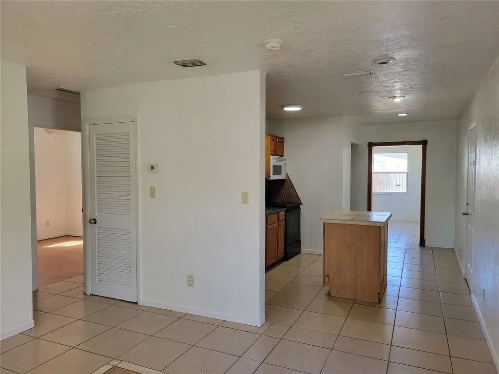 1421 Prescott Street S St Petersburg FL 33712