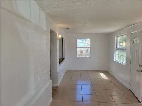 1421 Prescott Street S St Petersburg FL 33712