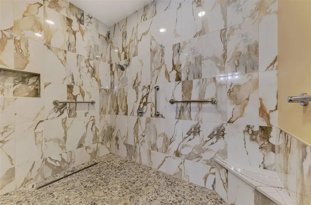 5970 Roseto Place Sarasota FL 34238