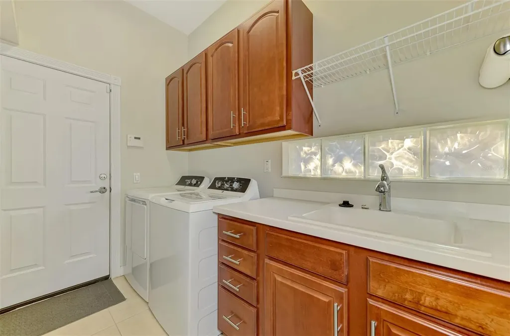 5970 Roseto Place Sarasota FL 34238