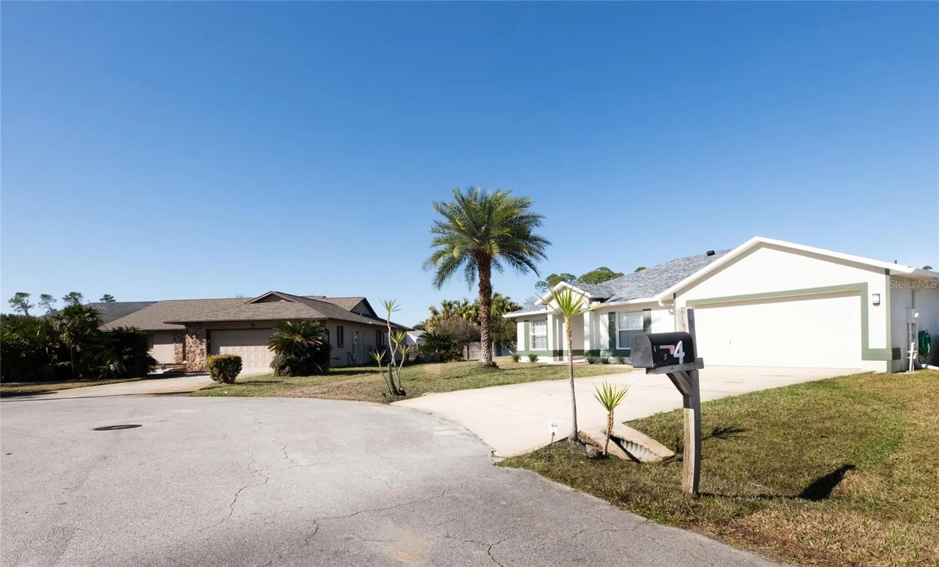4 Fortress Court Palm Coast FL 32137