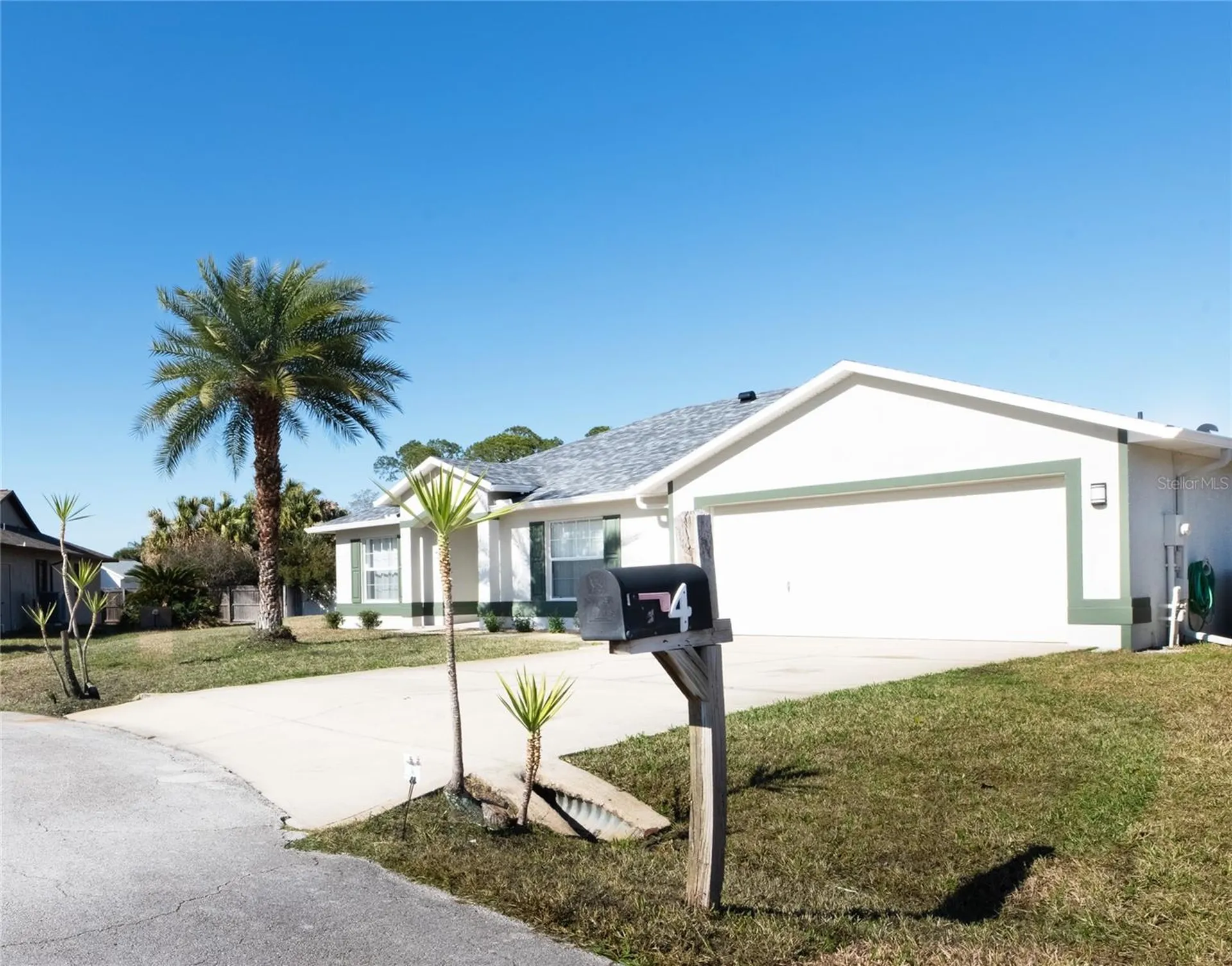 4 Fortress Court Palm Coast FL 32137