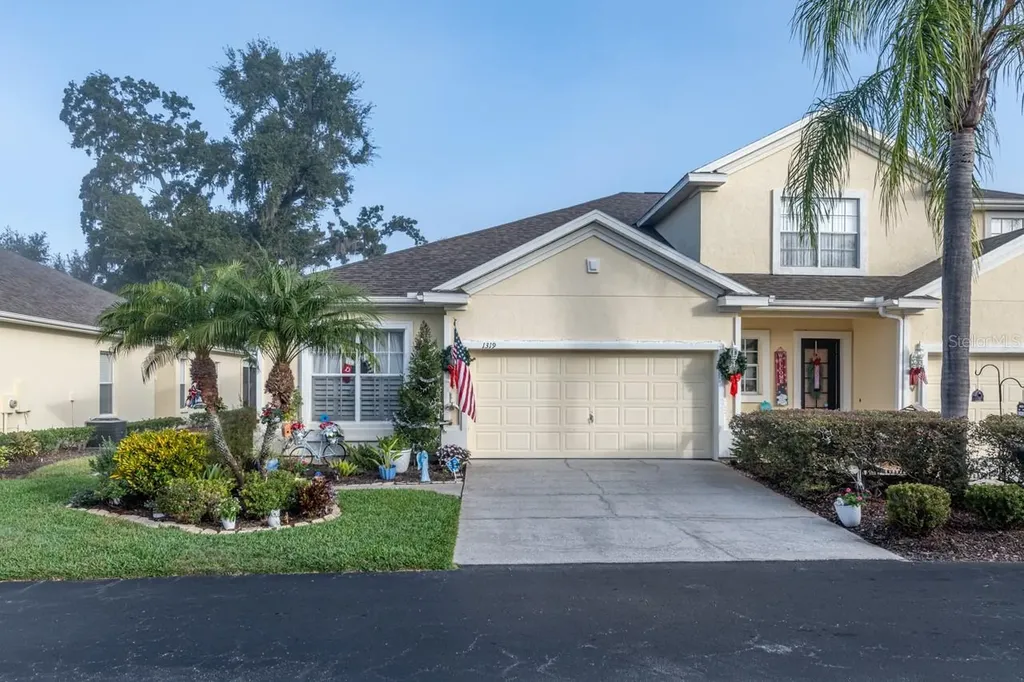 1319 Big Pine Drive Valrico FL 33596