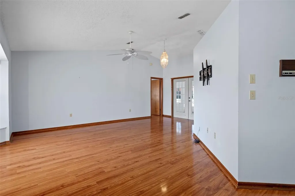 1542 Overland Drive Spring Hill FL 34608