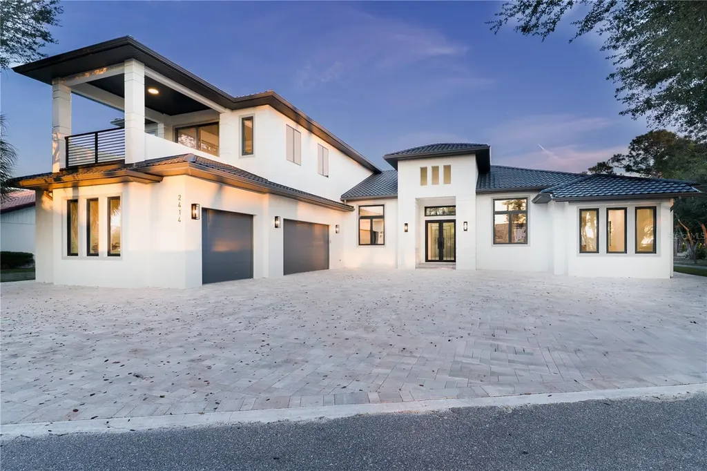 2414 Bayshore Road Nokomis FL 34275
