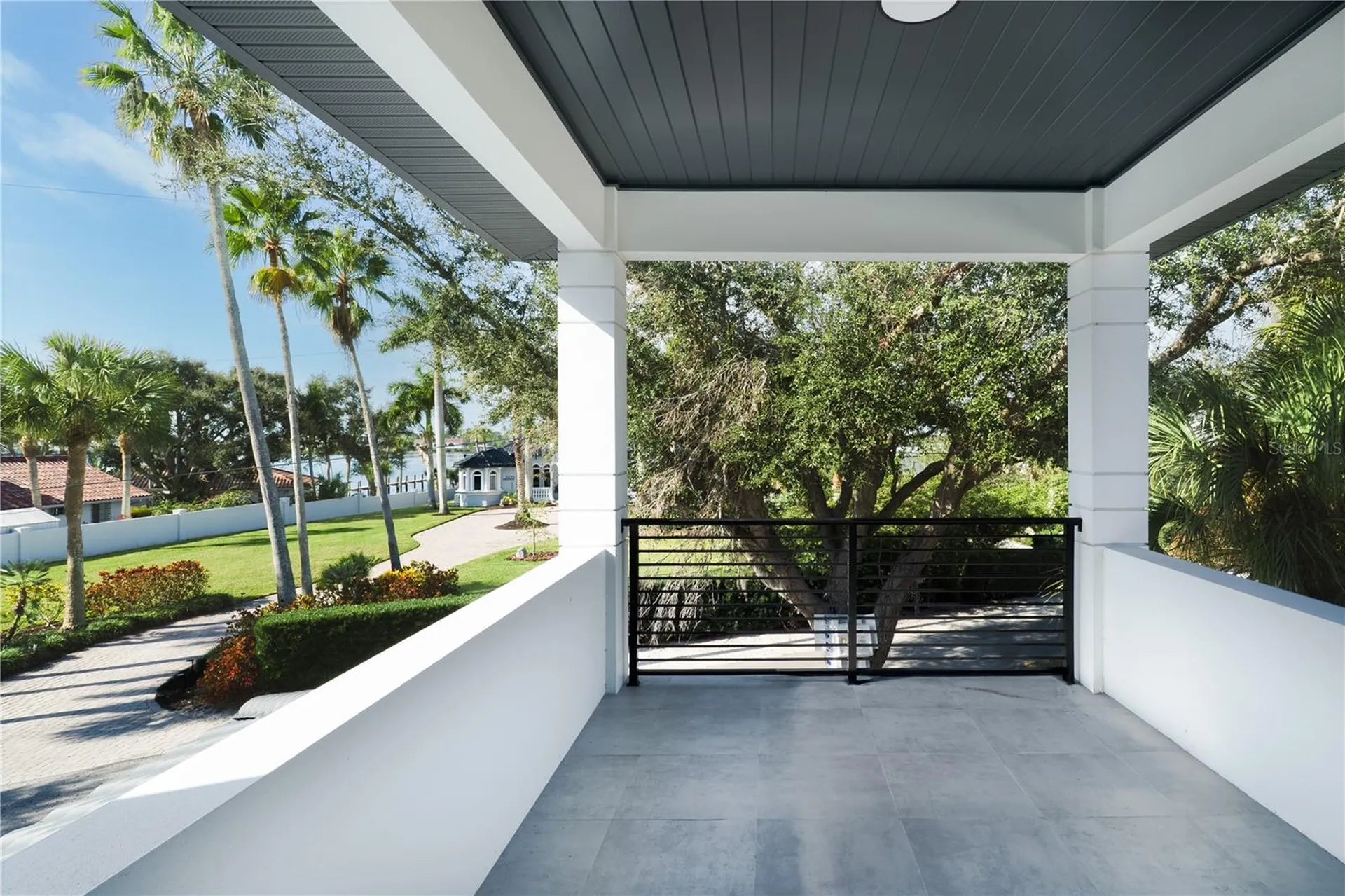 2414 Bayshore Road Nokomis FL 34275