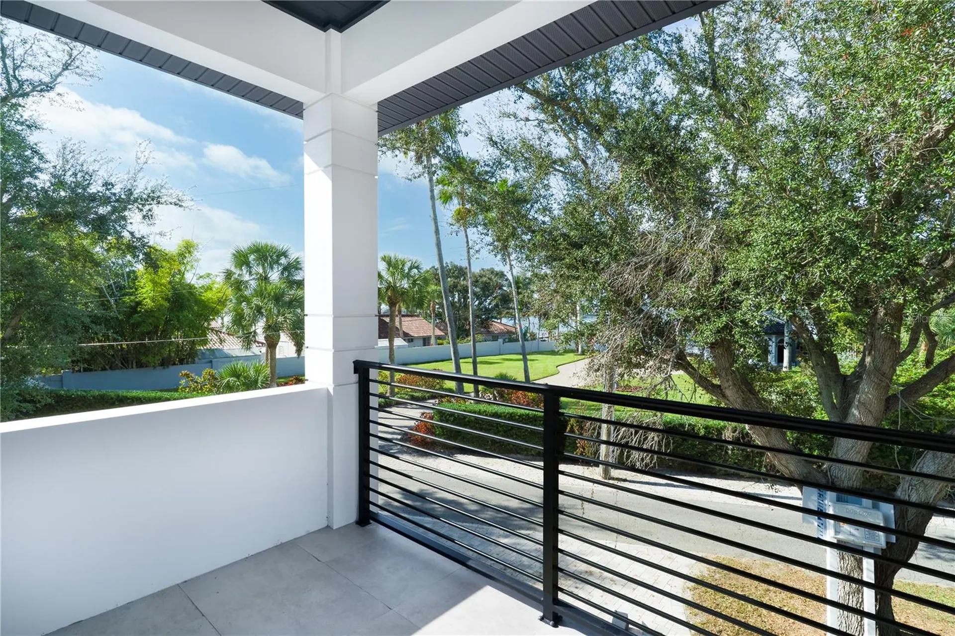 2414 Bayshore Road Nokomis FL 34275