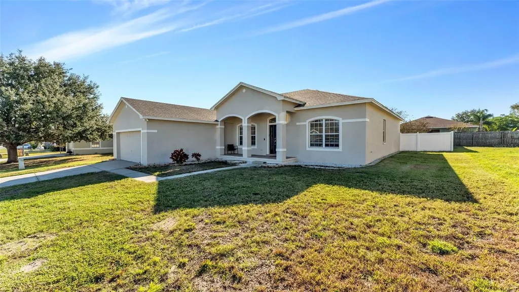 6371 Alamanda Hills Drive Lakeland FL 33813