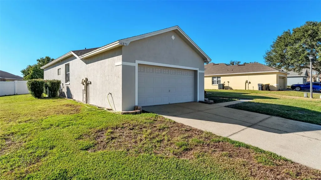 6371 Alamanda Hills Drive Lakeland FL 33813