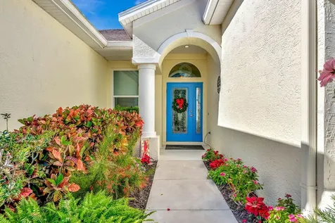 6200 Weymouth Drive Sarasota FL 34238