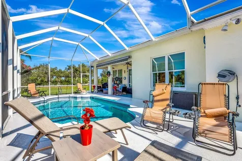 6200 Weymouth Drive Sarasota FL 34238
