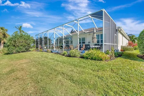 6200 Weymouth Drive Sarasota FL 34238