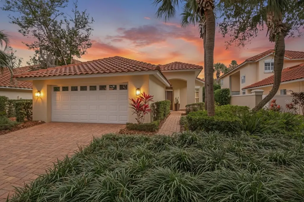 8 Monterrey Drive Palm Coast FL 32137