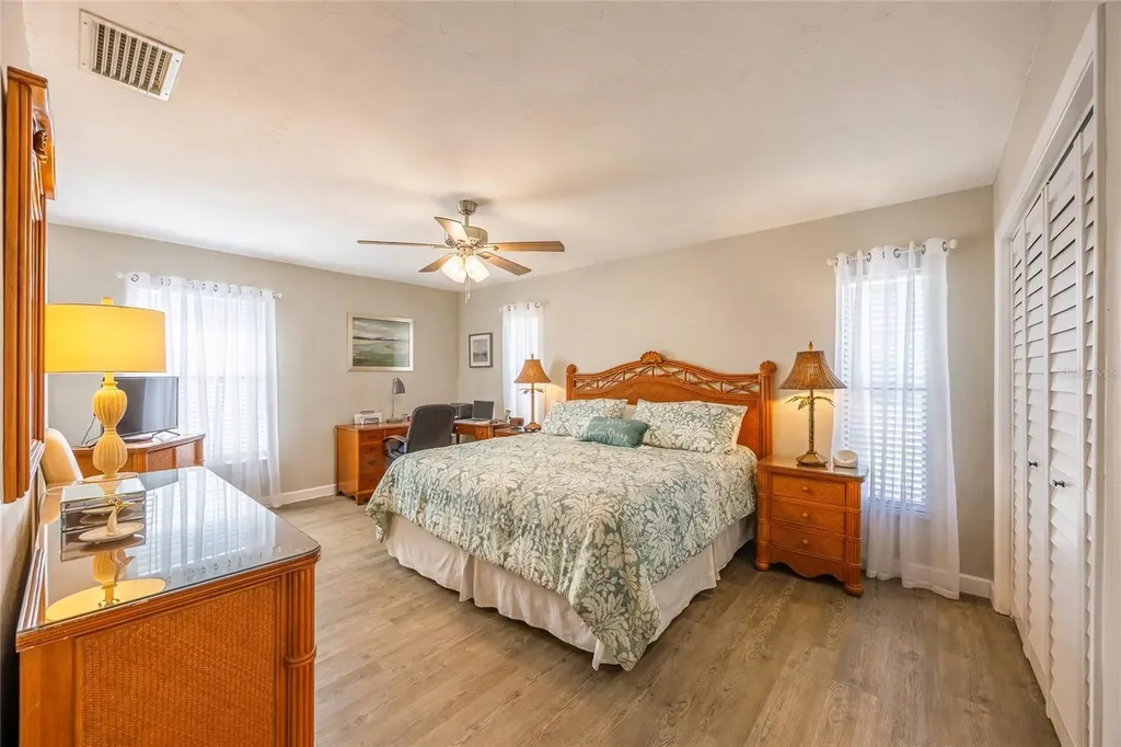 5678 Balkan Court Fort Myers FL 33919