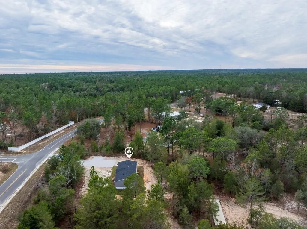 194 Whirlwind Loop Hawthorne FL 32640
