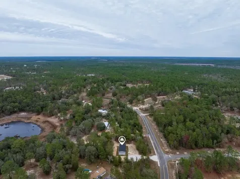 194 Whirlwind Loop Hawthorne FL 32640