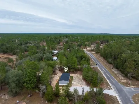 194 Whirlwind Loop Hawthorne FL 32640