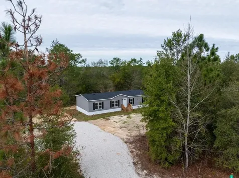194 Whirlwind Loop Hawthorne FL 32640