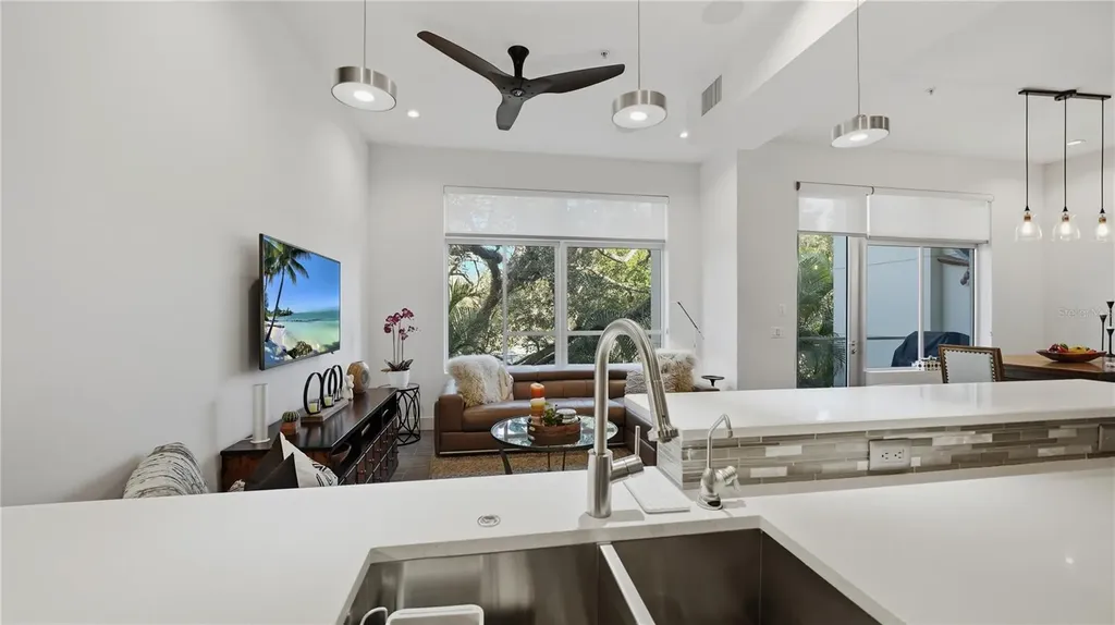 209 Cosmopolitan Court Sarasota FL 34236