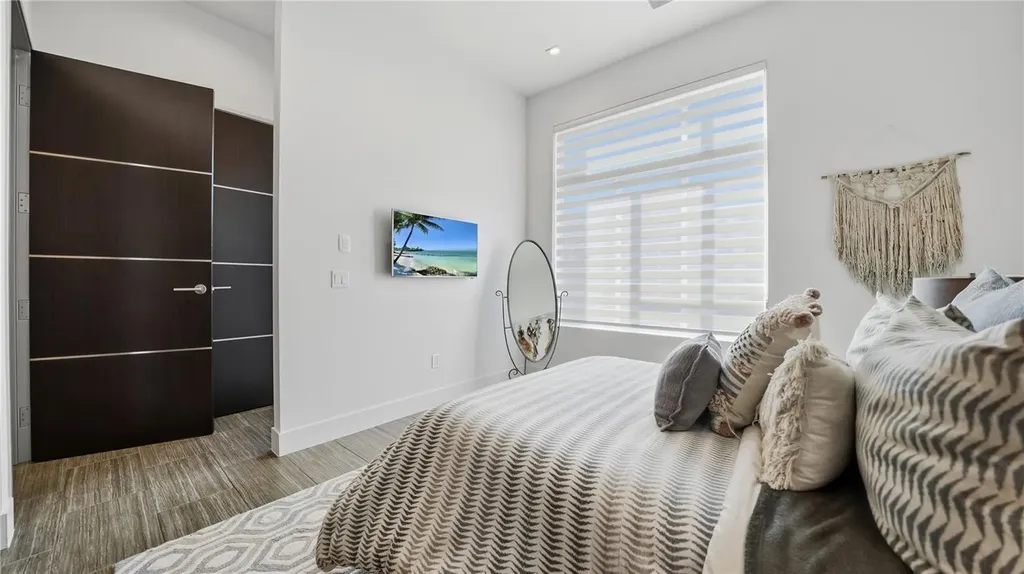 209 Cosmopolitan Court Sarasota FL 34236