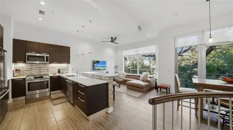 209 Cosmopolitan Court Sarasota FL 34236