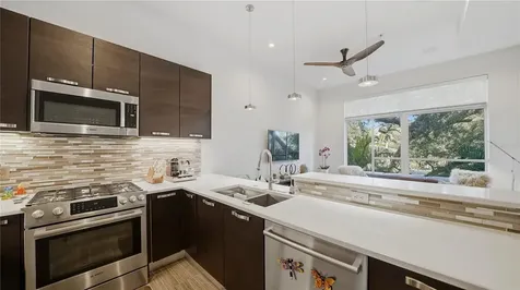 209 Cosmopolitan Court Sarasota FL 34236