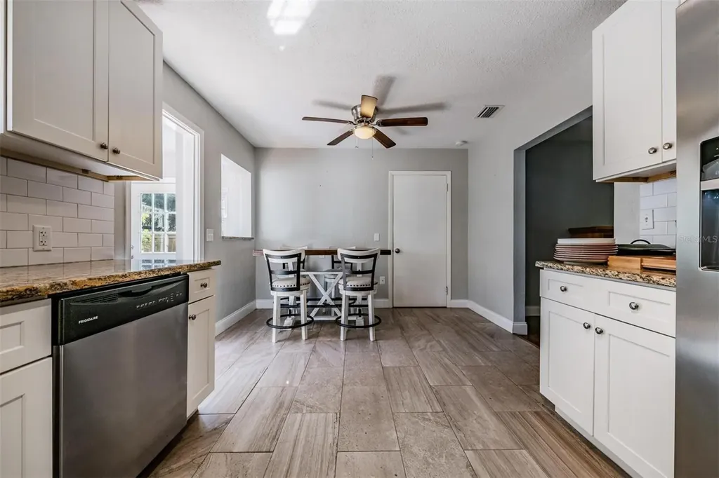 2025 Plaza Dolores Clearwater FL 33755