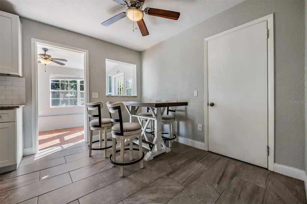 2025 Plaza Dolores Clearwater FL 33755