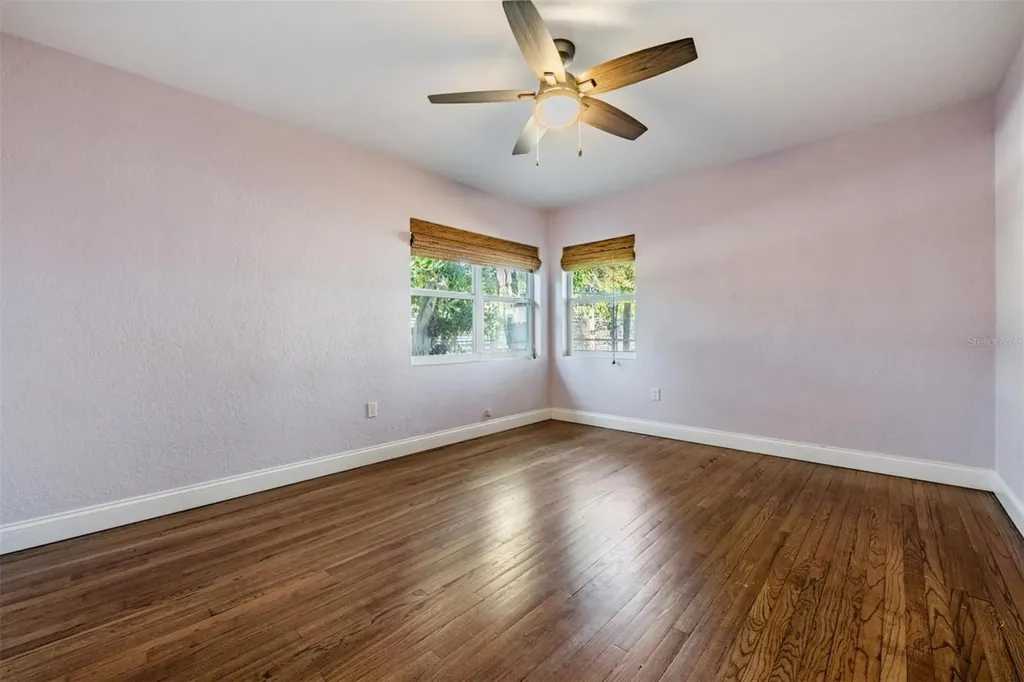 2025 Plaza Dolores Clearwater FL 33755
