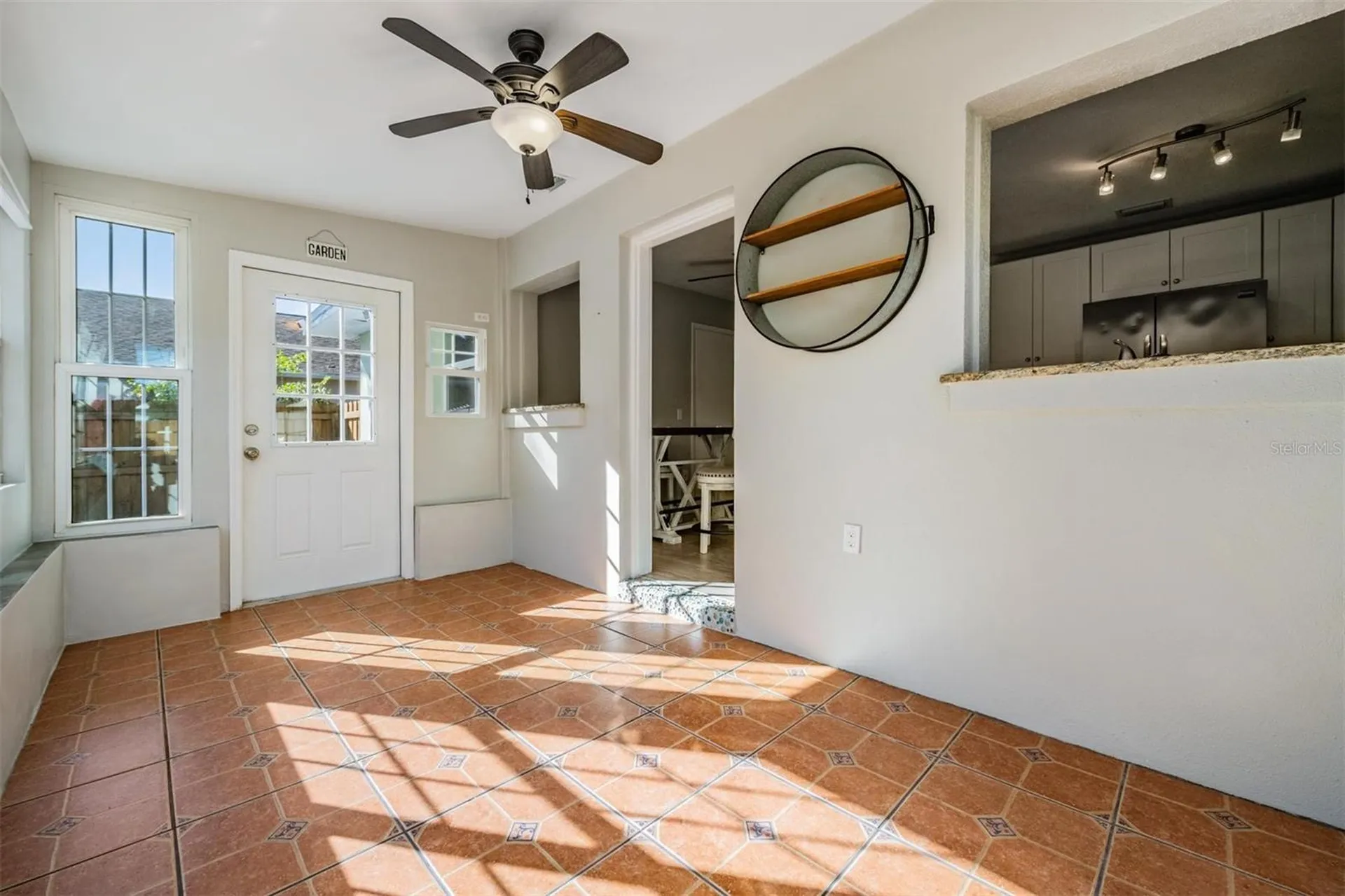 2025 Plaza Dolores Clearwater FL 33755