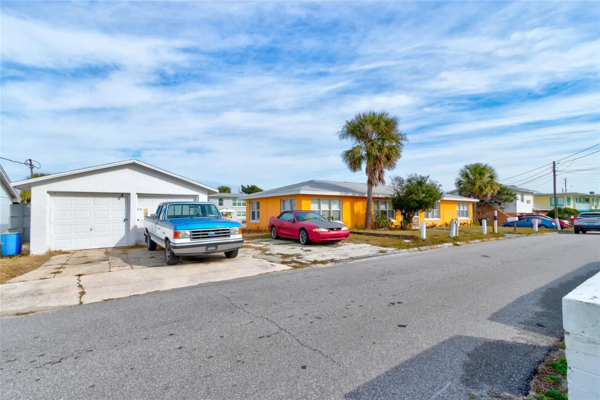 527 Eastwood Lane Daytona Beach FL 32118