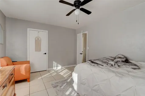 527 Eastwood Lane Daytona Beach FL 32118