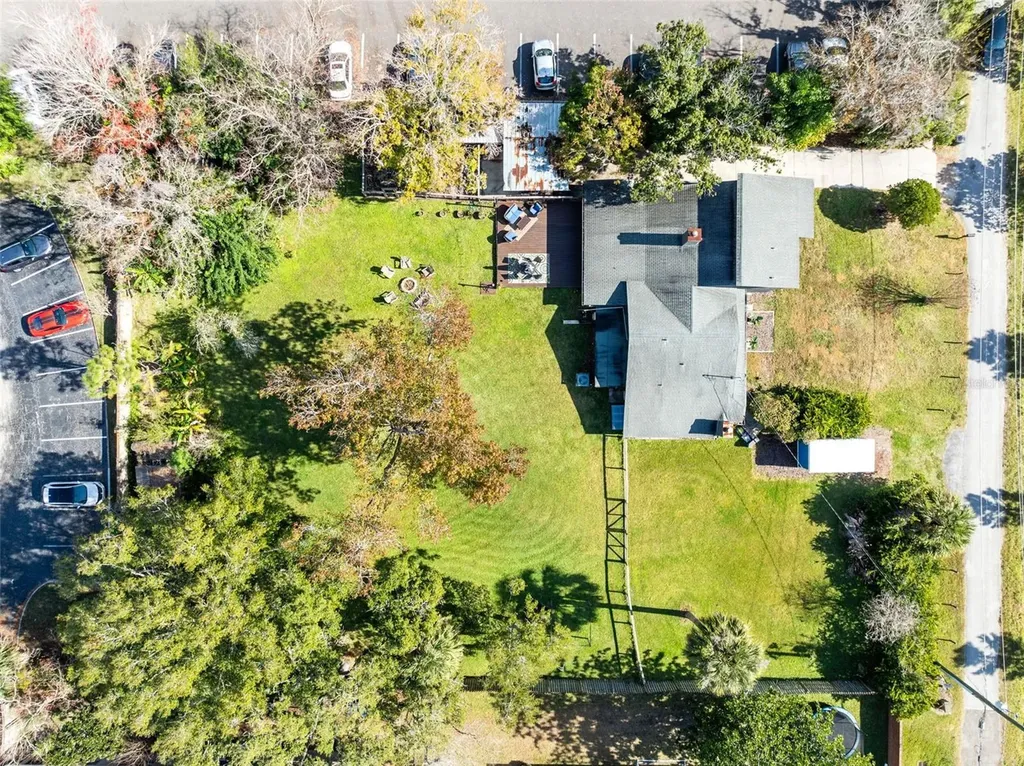 2330 Narcissus Avenue Sanford FL 32771