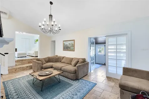 2330 Narcissus Avenue Sanford FL 32771