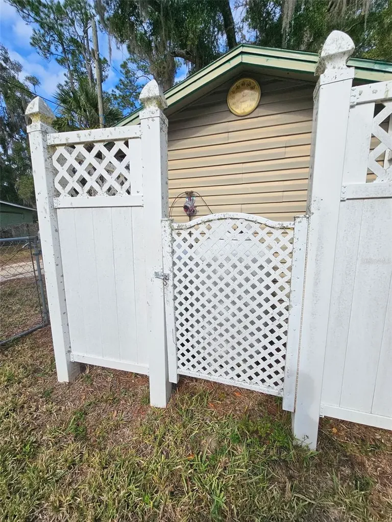 14551 NE 210th Court Road Fort Mc Coy FL 32134