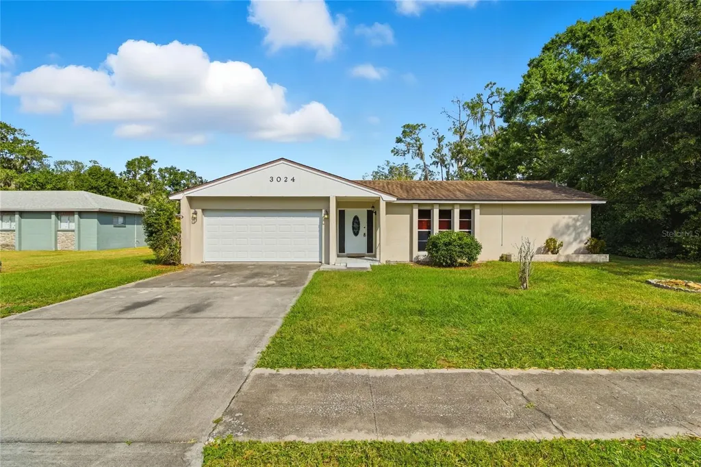 3024 Blown Feather Lane Mulberry FL 33860