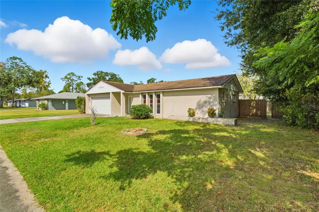 3024 Blown Feather Lane Mulberry FL 33860