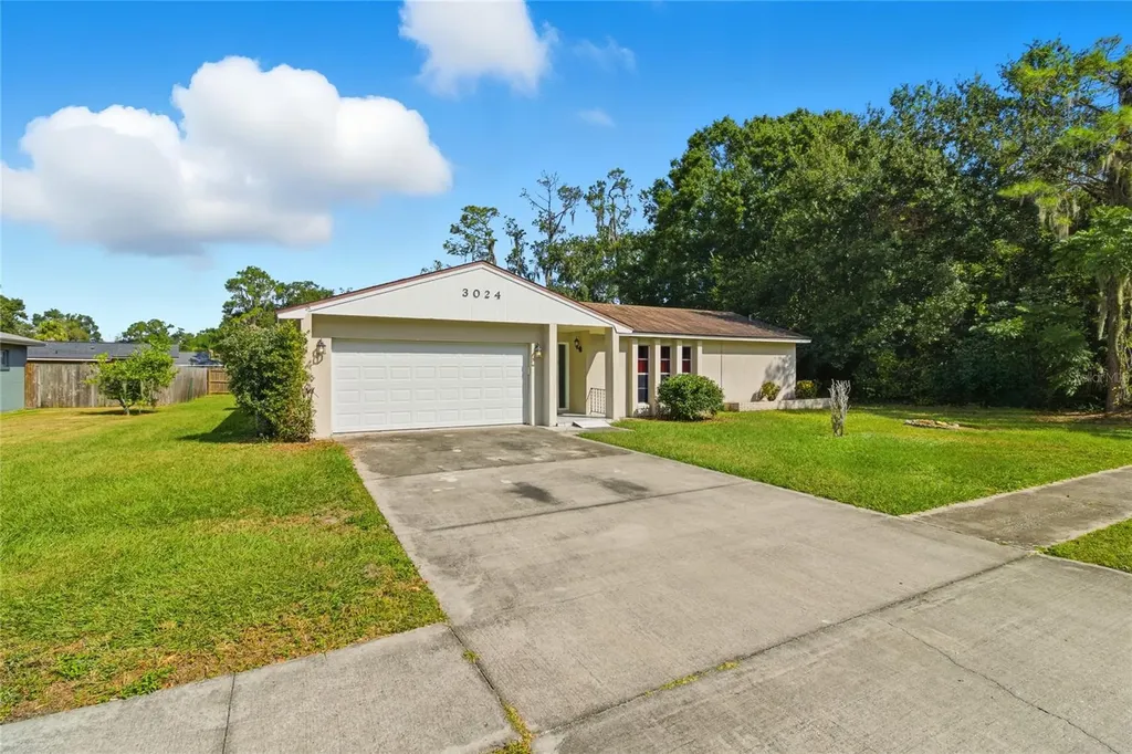 3024 Blown Feather Lane Mulberry FL 33860