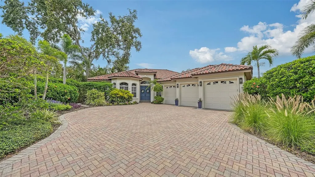 1864 Goldenrod Street Sarasota FL 34239