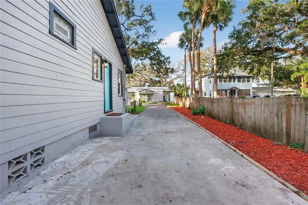 115 Palm Place Daytona Beach FL 32114