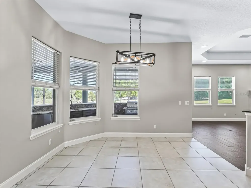 13945 SE 156th Lane Weirsdale FL 32195