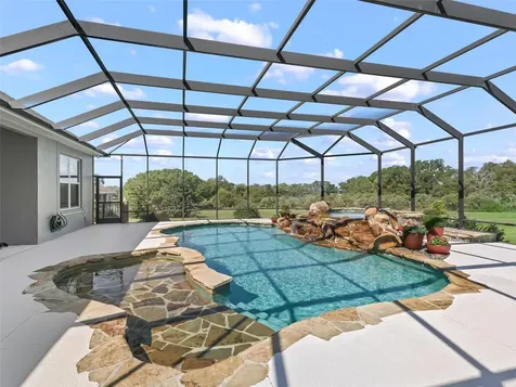 13945 SE 156th Lane Weirsdale FL 32195